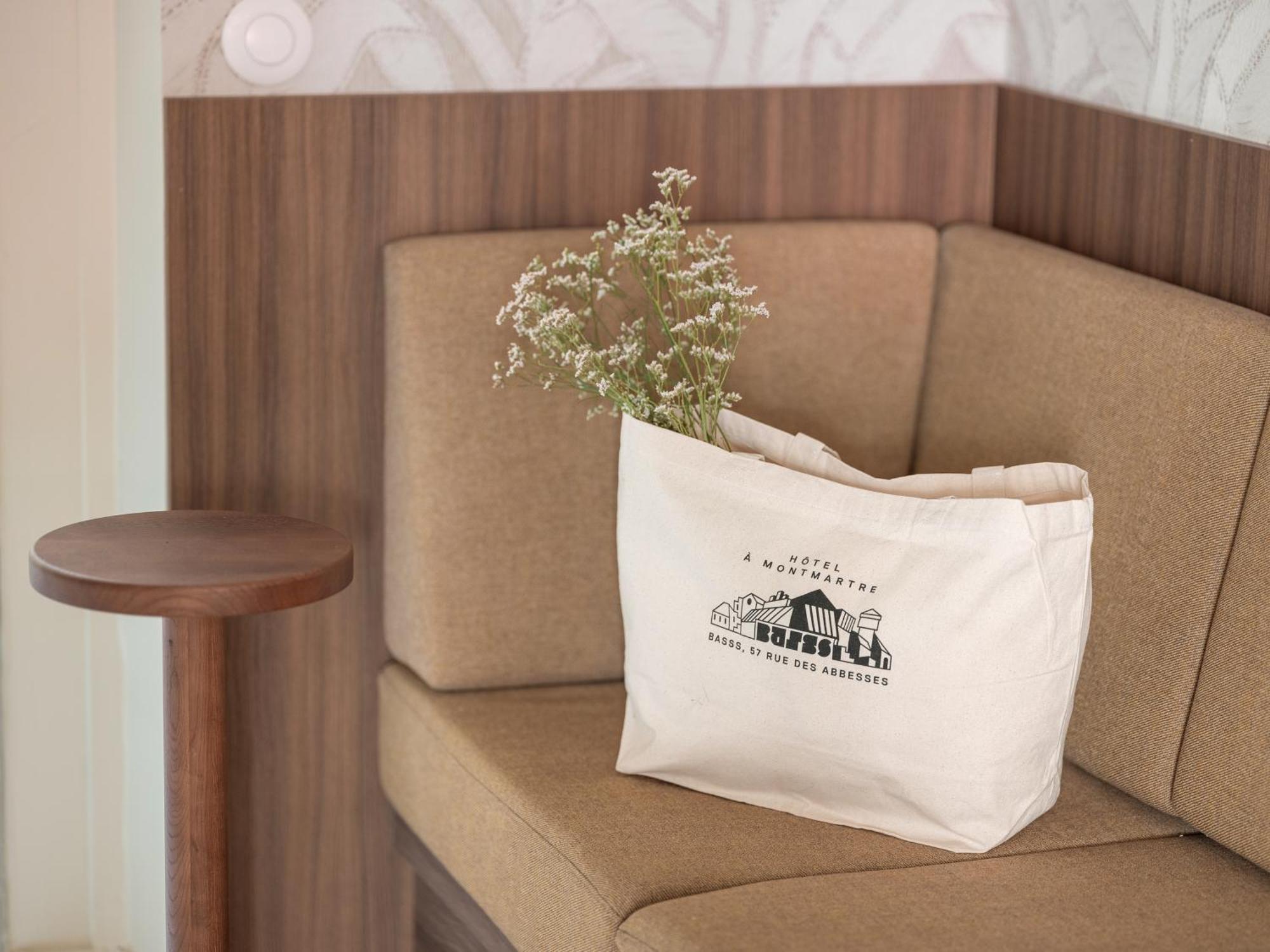 Hotel Basss Париж Екстериор снимка