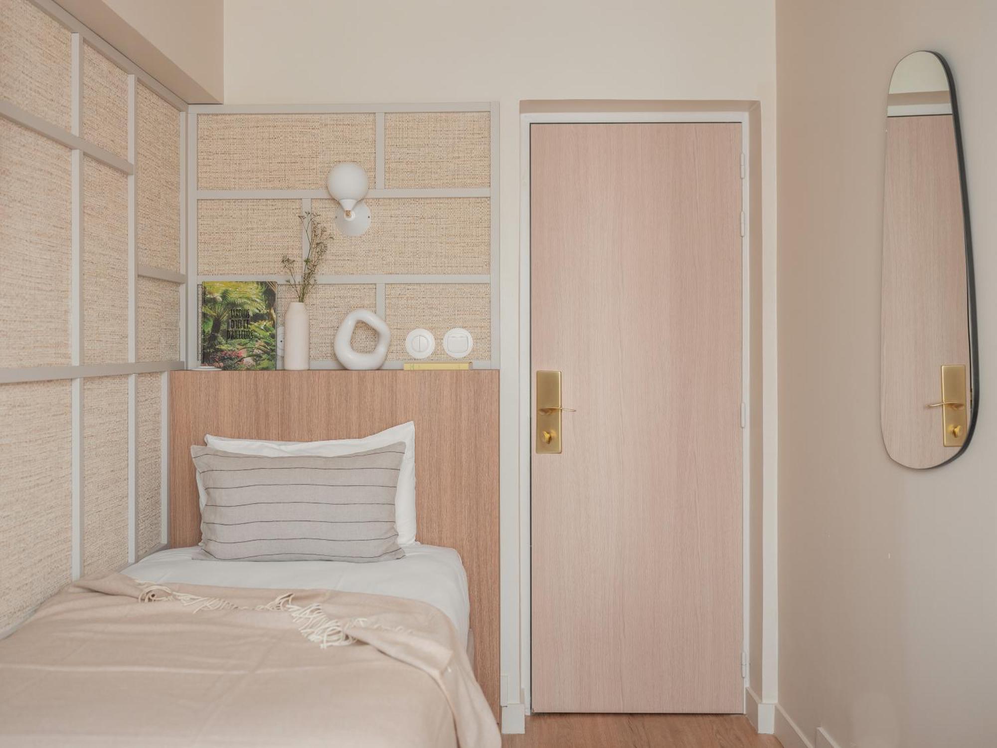 Hotel Basss Париж Екстериор снимка